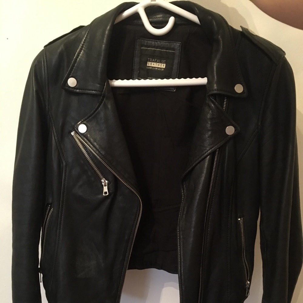 Leather jacket - Picture 2 of 3